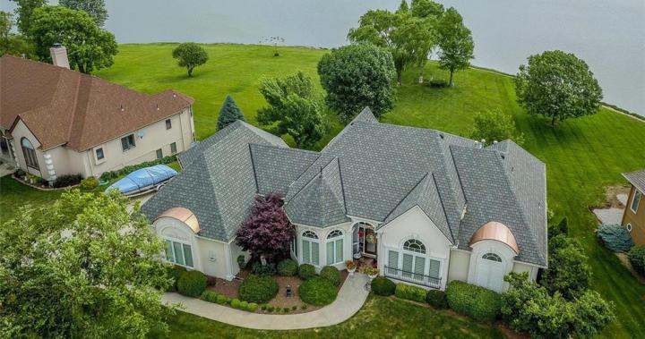 Raintree Lake | $769,000