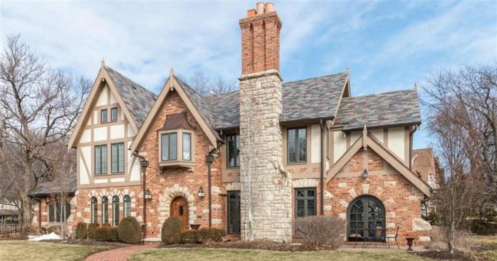 Kansas City MO $1,275,000