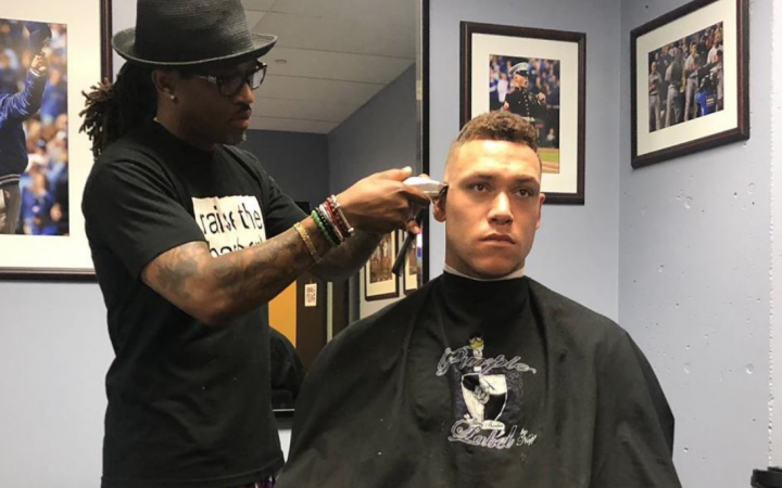 DeJuan cuts Aaron Judge's hair
