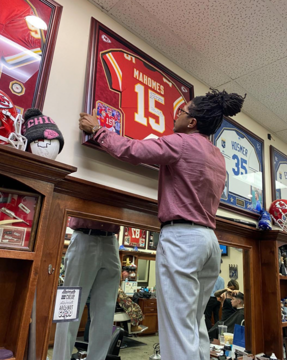 DeJuan Bonds All-Star Barber