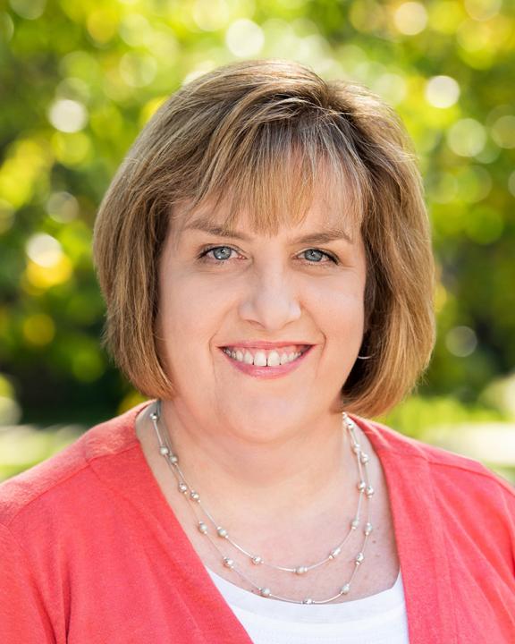 Ann Clifford headshot